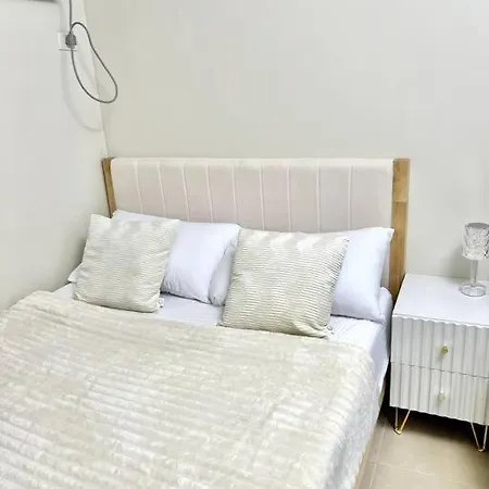 The Luxe Nook At Avida Riala Cebu It Park Apartment